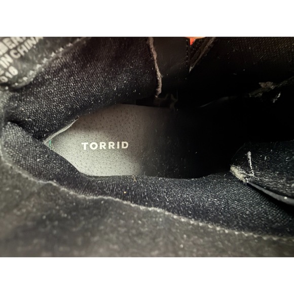 Torrid Black Combat Boots, Wide Printed Laces Women's Size 10 - Picture 9 of 10